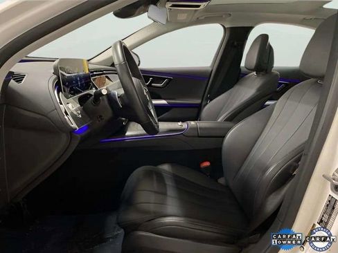 Used 2025 Mercedes-Benz E 350 Sedan image 63