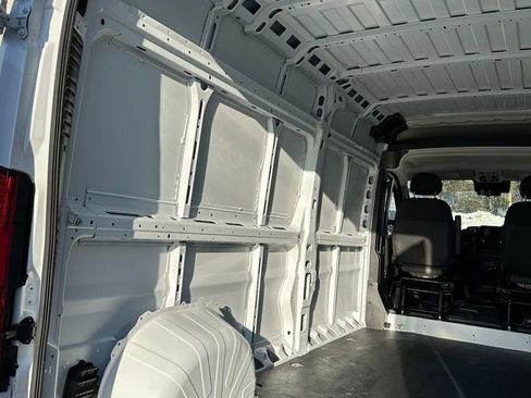 Used 2023 RAM ProMaster 2500 image 20
