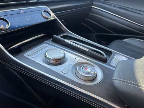 Used 2024 Genesis GV80 3.5T w/ Advanced Package image 26