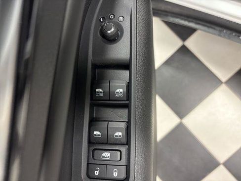 Used 2026 Jeep Compass Latitude AWD/4WD image 11