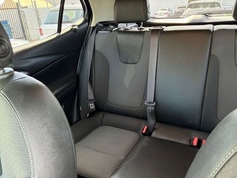 Used 2025 Buick Encore GX Preferred image 37