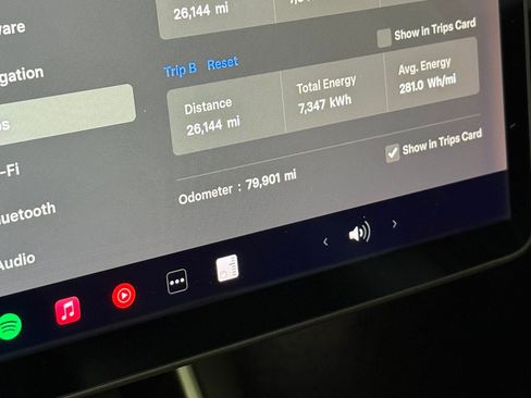 Used 2020 Tesla Model 3 Long Range image 23