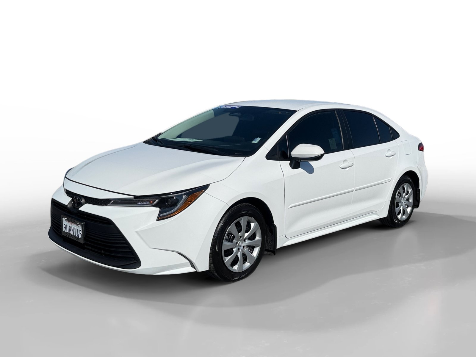 Used 2025 Toyota Corolla LE FWD image 1