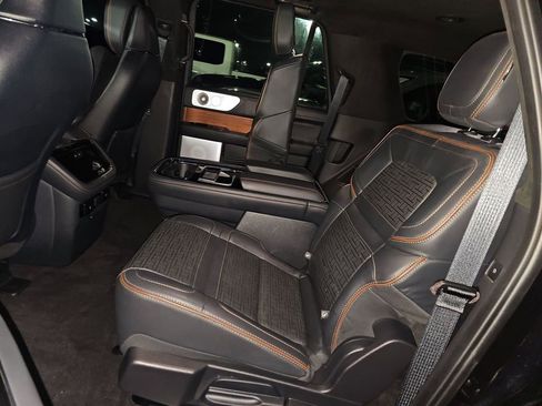 Used 2023 Lincoln Navigator L Black Label image 16