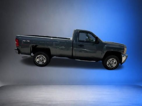 Used 2012 Chevrolet Silverado 2500 W/T AWD/4WD image 3