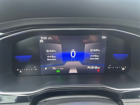 Used 2023 Volkswagen Jetta SE image 18