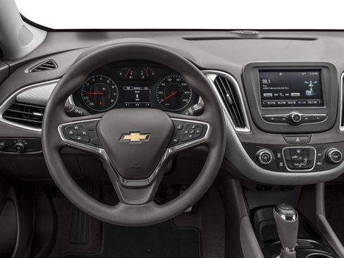 Used 2018 Chevrolet Malibu LS FWD image 10