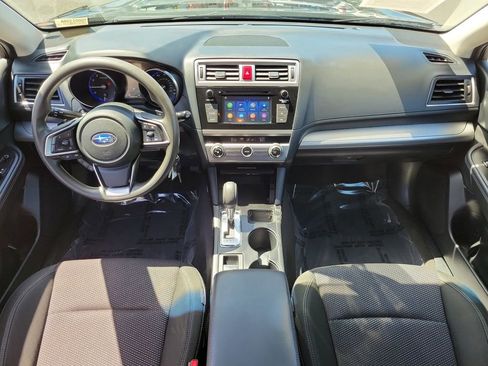 Used 2019 Subaru Outback 2.5i AWD/4WD image 12