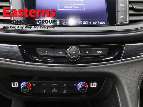 Used 2023 Buick Enclave Essence FWD image 20