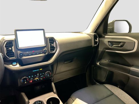 Used 2023 Ford Bronco Sport Outer Banks w/ Tech Package image 25