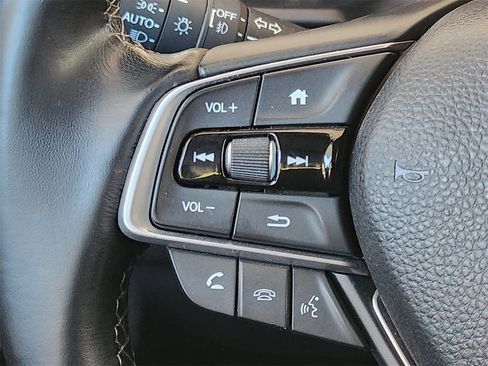 Used 2018 Honda Accord EX-L image 27