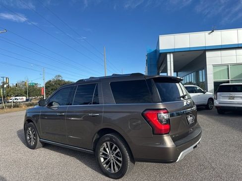 Used 2018 Ford Expedition Limited w/ Equipment Group 301A image 7