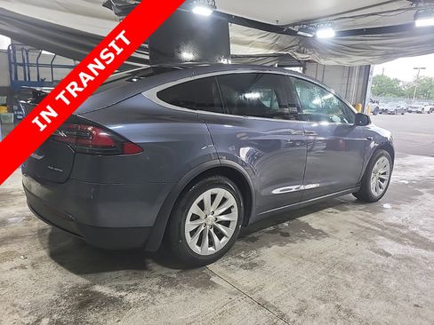 Used 2020 Tesla Model X Long Range AWD/4WD image 4