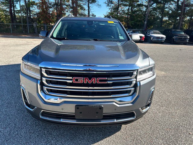 Used 2021 GMC Acadia SLT w/ LPO, Floor Liner Package FWD image 2