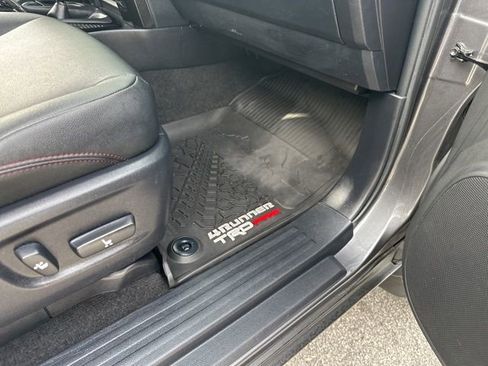 Used 2021 Toyota 4Runner TRD Off-Road Premium image 39