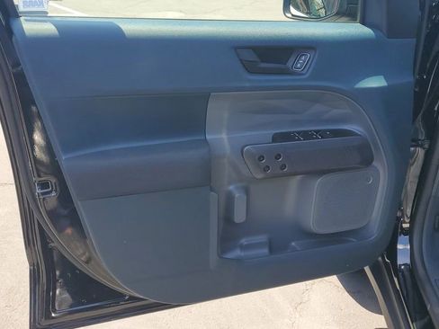 Used 2025 Ford Maverick XL FWD image 19