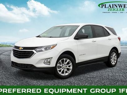 Used 2021 Chevrolet Equinox LS w/ LS Convenience Package