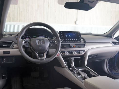 Used 2020 Honda Accord LX image 11
