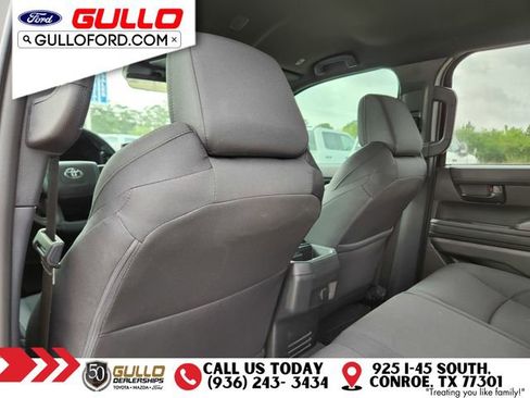 Used 2025 Toyota Tacoma SR5 AWD/4WD image 16