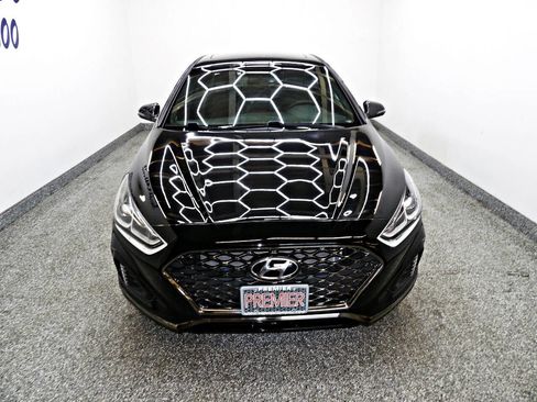 Used 2018 Hyundai Sonata Sport image 2