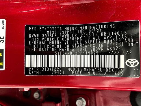 Used 2024 Toyota Corolla LE image 29