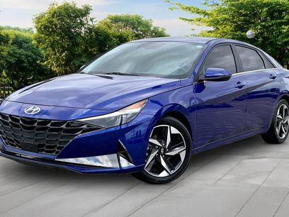 Used 2022 Hyundai Elantra Limited