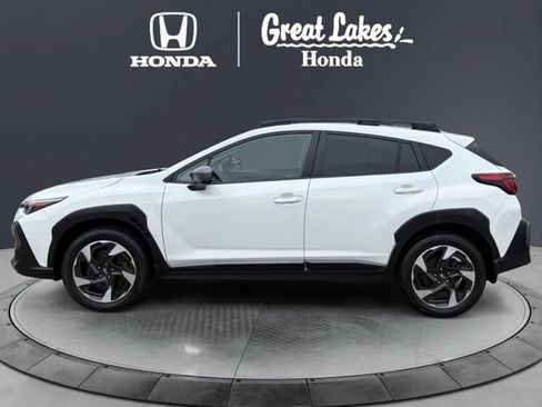 Used 2024 Subaru Crosstrek 2.5i Limited AWD/4WD image 3