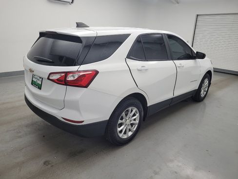 Used 2021 Chevrolet Equinox LS FWD image 10
