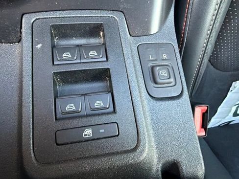 Used 2024 Ford Bronco Raptor w/ Interior Carbon Fiber Pack 6 AWD/4WD image 9