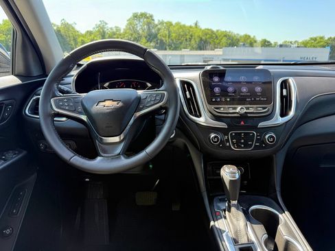 Certified 2021 Chevrolet Equinox Premier w/ Redline Edition AWD/4WD image 24