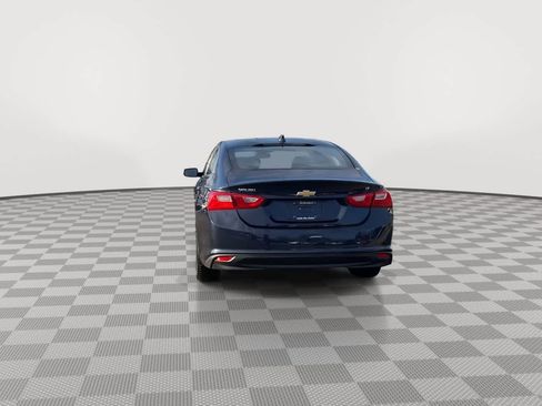 Used 2016 Chevrolet Malibu LT image 7