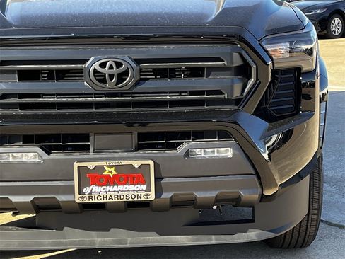 New 2025 Toyota Tacoma SR5 image 8