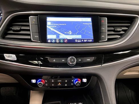 Used 2023 Buick Enclave Avenir w/ Avenir Technology Package FWD image 31