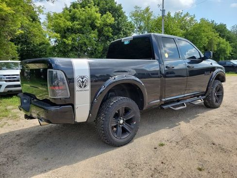 Used 2017 RAM 1500 Express w/ Black Ram 1500 Express Group AWD/4WD image 3
