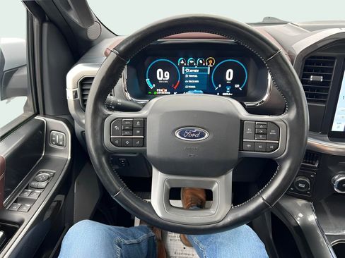 Used 2022 Ford F150 Lariat w/ Equipment Group 502A High AWD/4WD image 29