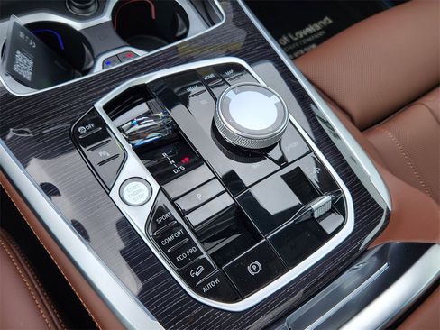 New 2026 BMW X7 xDrive40i image 21