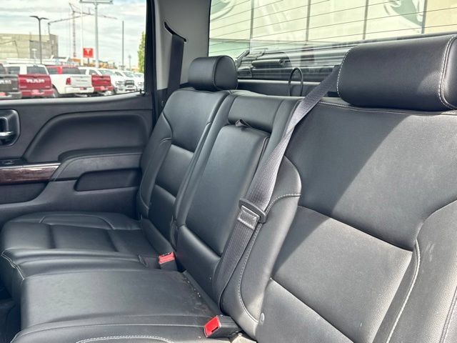 Used 2019 GMC Sierra 3500 SLT w/ Duramax Plus Package AWD/4WD image 15