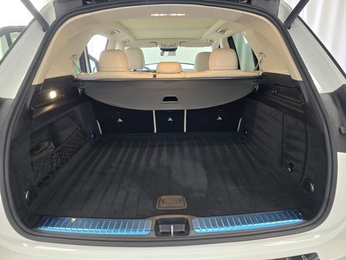 Used 2024 Mercedes-Benz GLE 450 4MATIC image 11