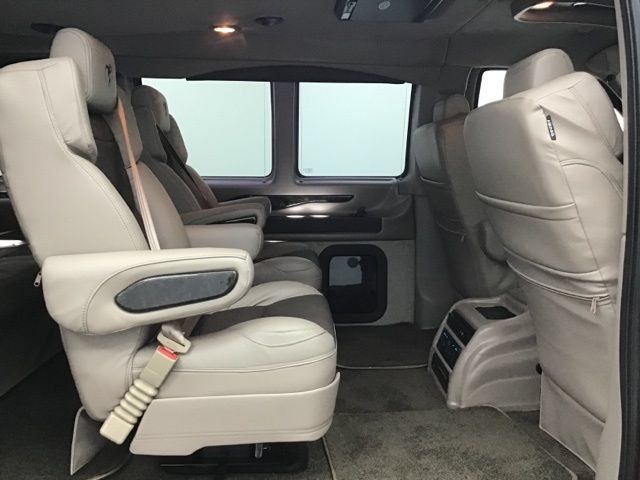 Used 2023 Chevrolet Express 2500 RWD image 43
