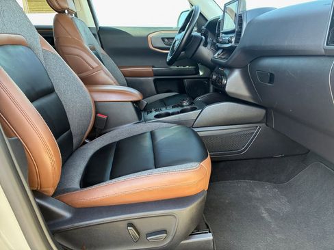 Used 2024 Ford Bronco Sport Outer Banks w/ Tech Package image 24