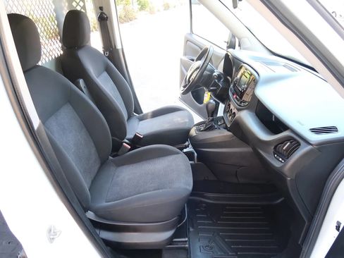 Used 2016 RAM ProMaster City Tradesman FWD image 13