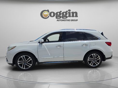 Used 2017 Acura MDX FWD w/ Advance Package image 2