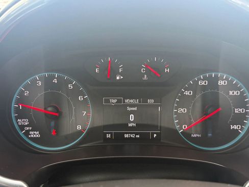 Used 2020 Chevrolet Malibu LT image 16