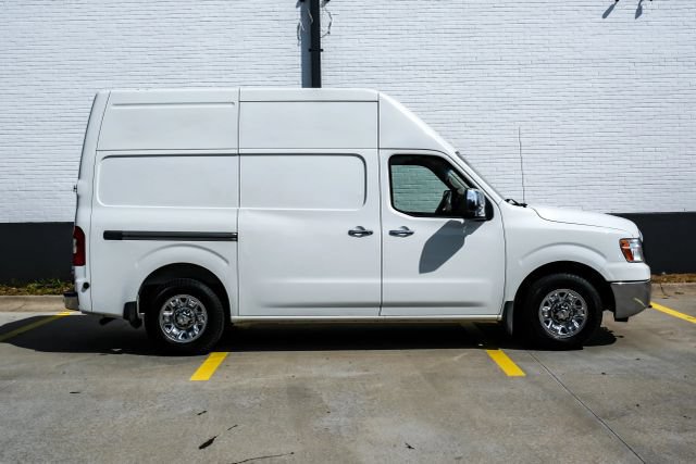 Used 2017 Nissan NV 3500 SL w/ Technology Package RWD image 10
