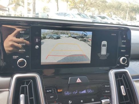 Certified 2023 Kia Sorento S image 18