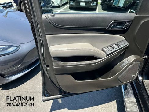 Used 2018 Chevrolet Tahoe LT w/ LT Signature Package AWD/4WD image 18