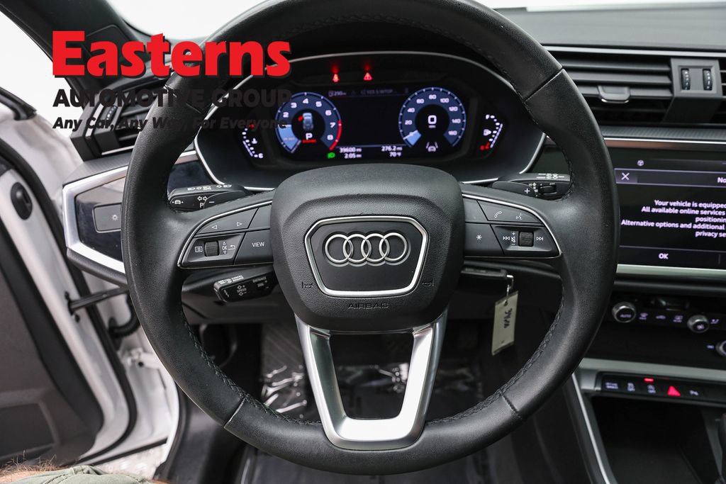 Used 2025 Audi Q3 2.0T Premium AWD/4WD image 11