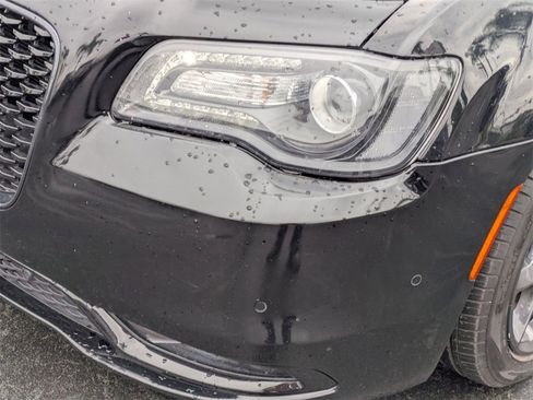 Used 2023 Chrysler 300 S image 11