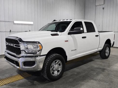 Used 2019 RAM 2500 Tradesman AWD/4WD image 2