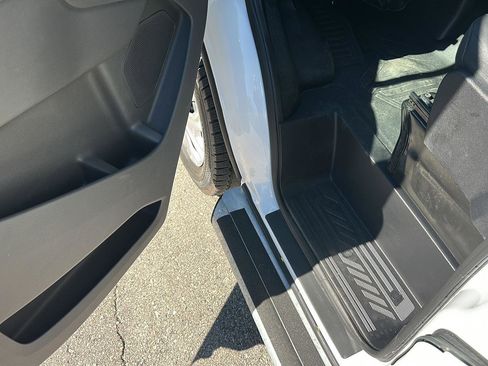 Certified 2025 Ford Transit 250 Low Roof w/ Exterior Upgrade Package RWD image 14